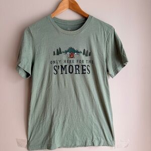 Camping, Outdoor Enthusiast Graphic Tee. Only here for the S’mores - Size M